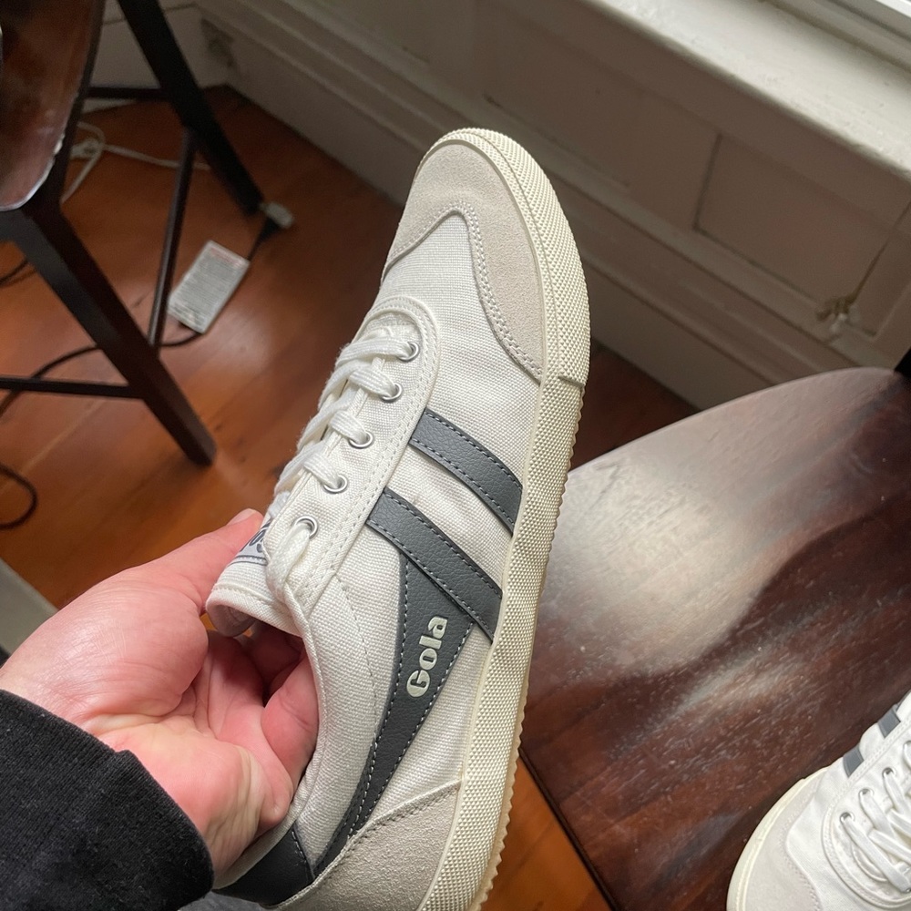 Gola Men's White and Gray Sneakers
